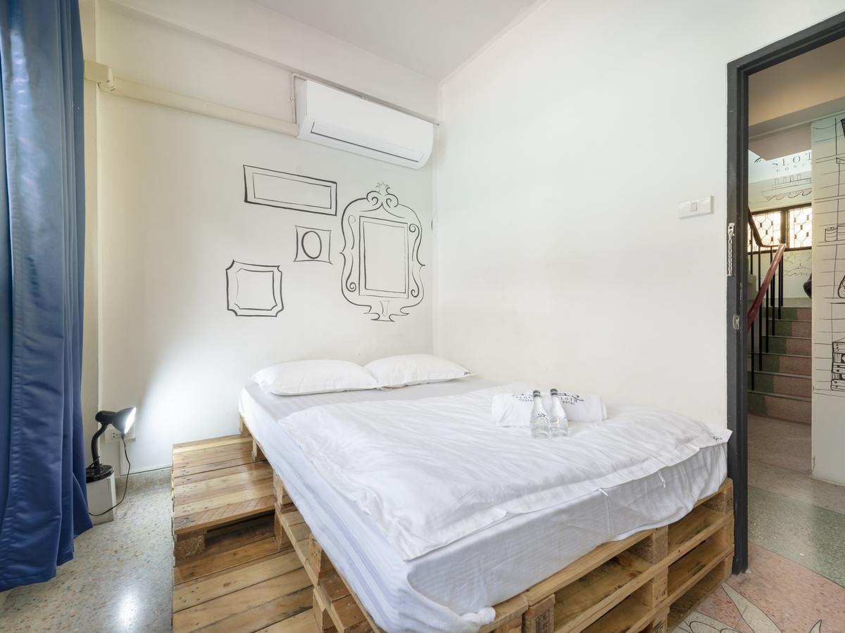 Sloth Hostel Khaosan Bangkok Exterior foto