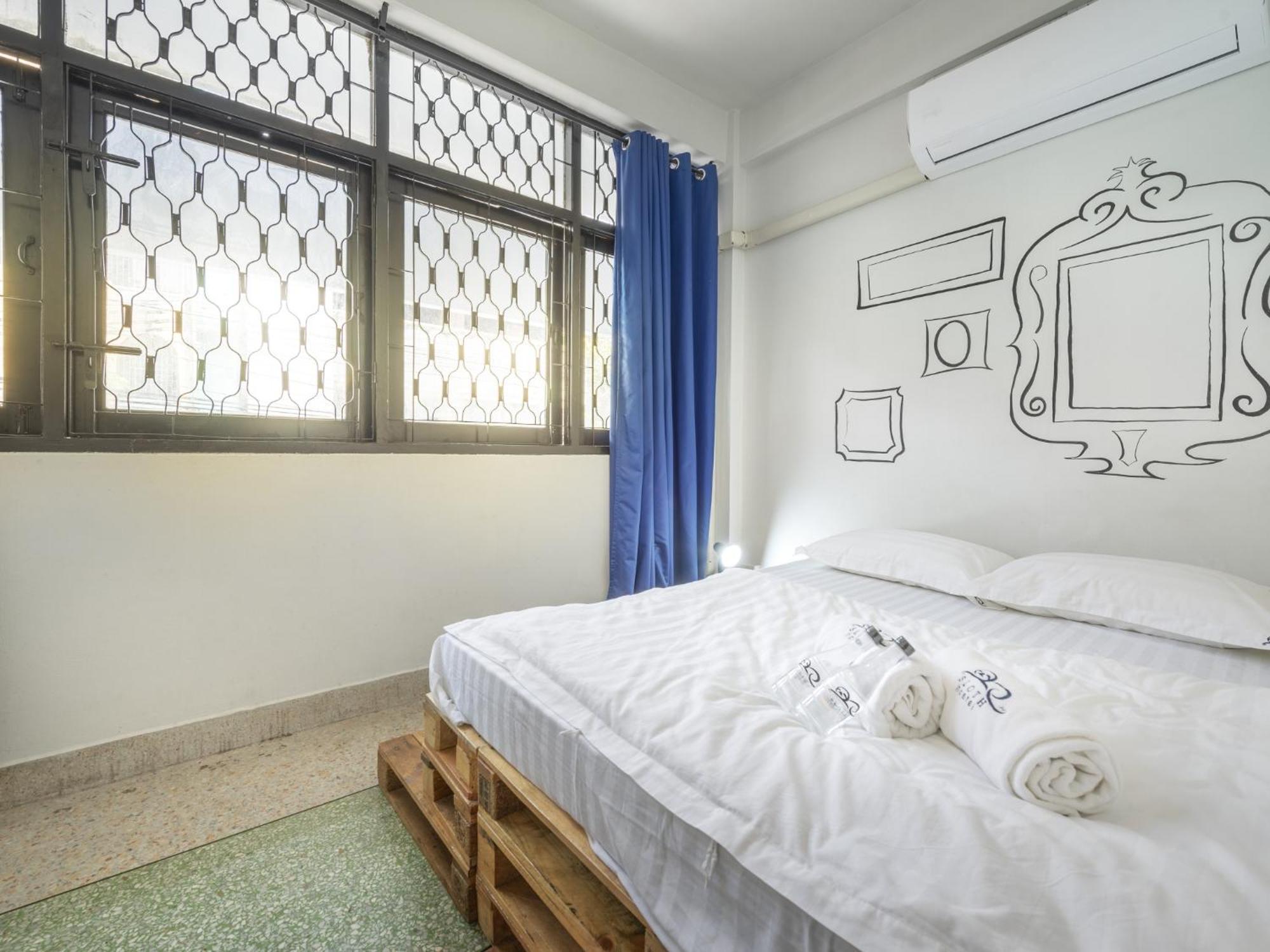 Sloth Hostel Khaosan Bangkok Exterior foto