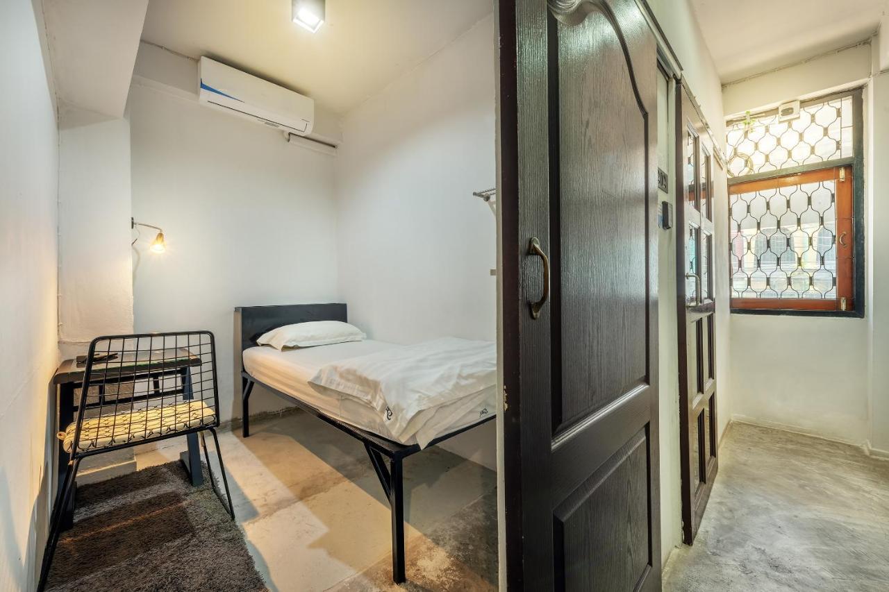 Sloth Hostel Khaosan Bangkok Exterior foto